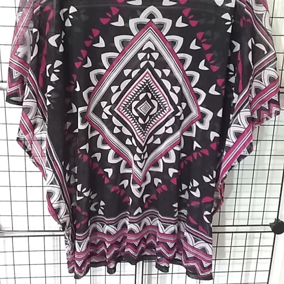 NEW Easy breezy sheer top / tunic - Picture 6 of 6